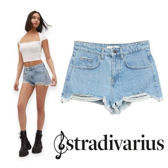 STRADIVARIUS | Blue | LOW RISE SHORT - Picture 1 of 13